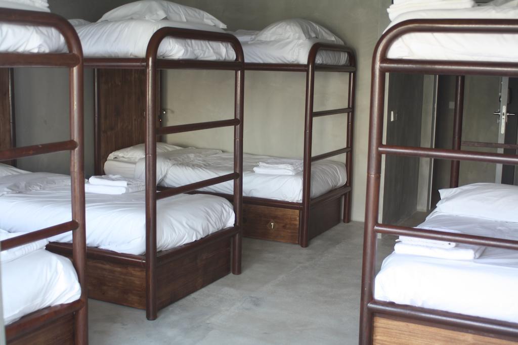 N1 Hostel Apartments And Suites Santarém Habitación foto